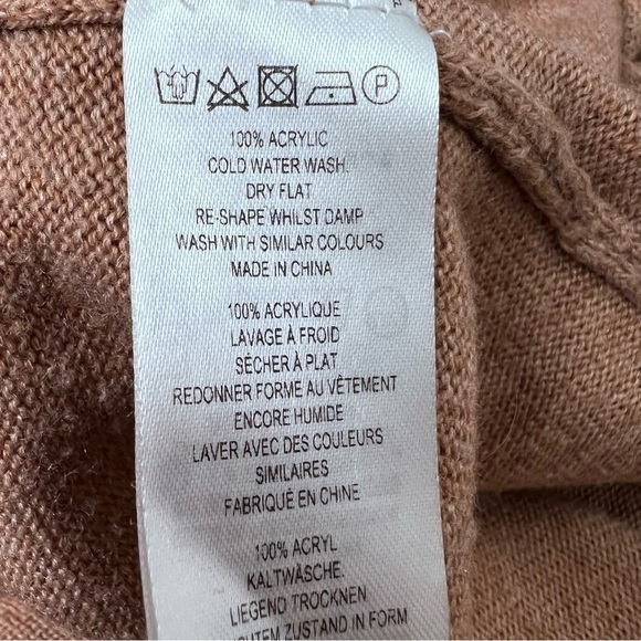 French Connection Tan Vneck Long Sleeve Lightweight Sweater Size XL - Picture 5 of 6